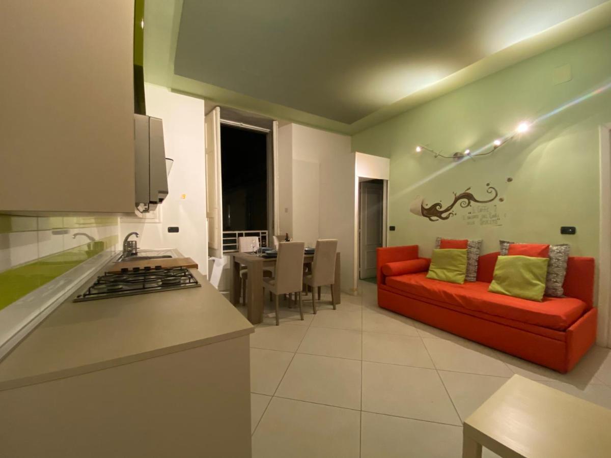 Partenope Comfort Apartment เนเปิลส์ ภายนอก รูปภาพ