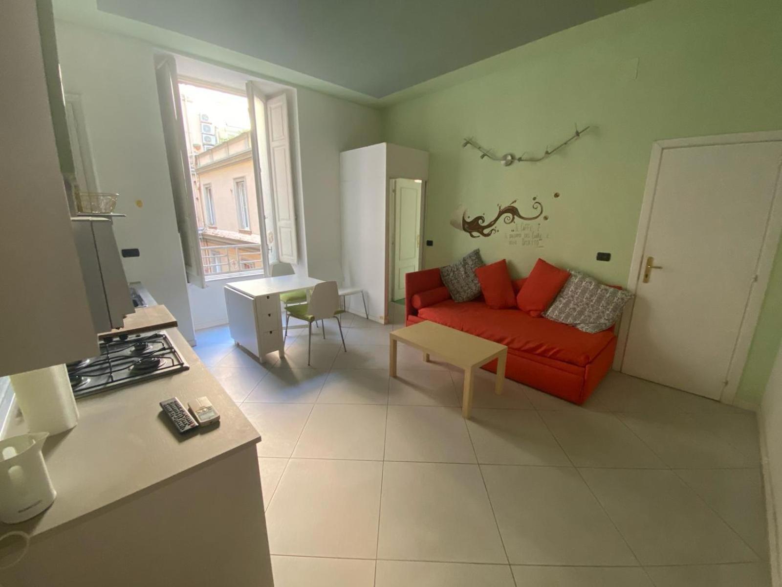 Partenope Comfort Apartment เนเปิลส์ ภายนอก รูปภาพ
